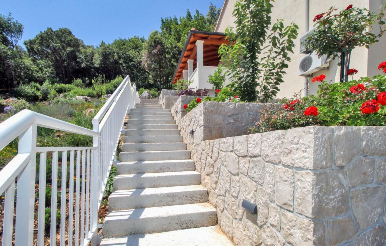 Apartment Levanat โมลูนัท ภายนอก รูปภาพ