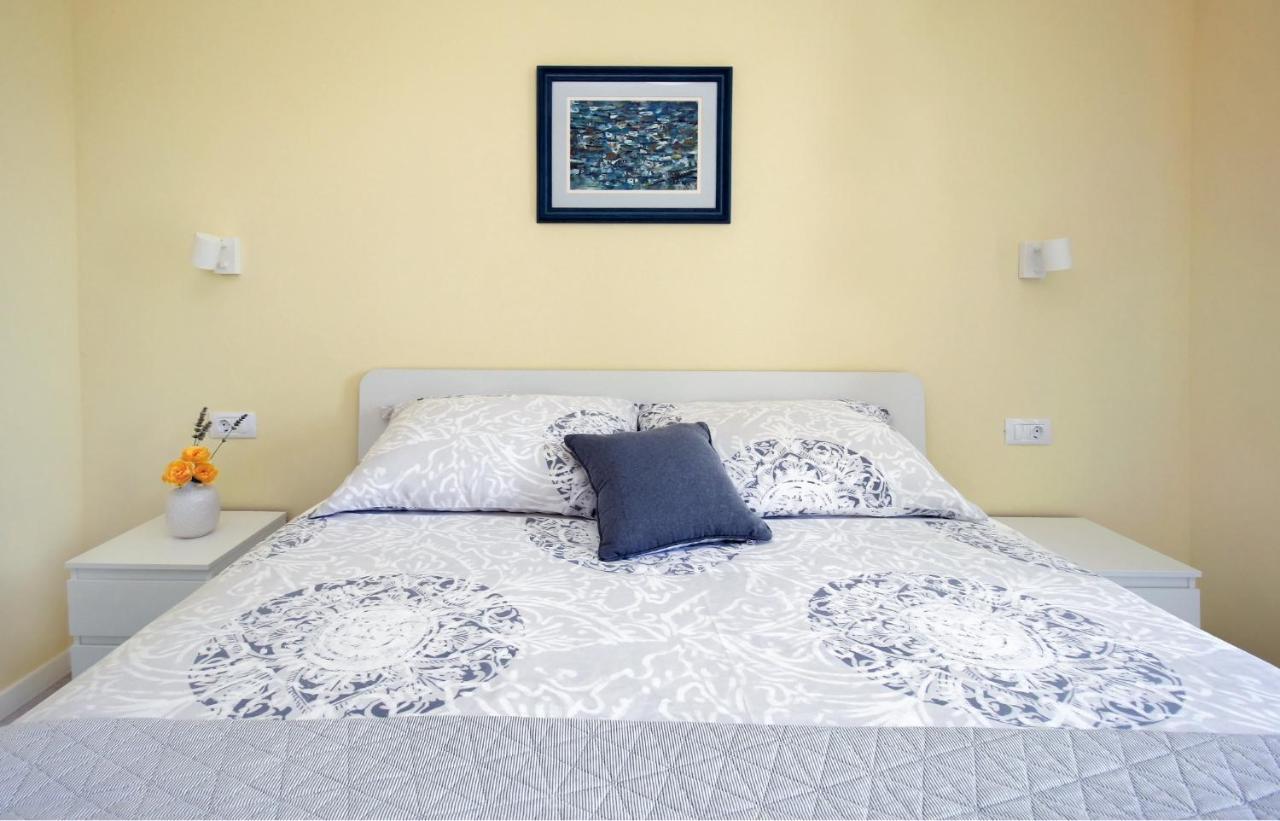 Apartment Levanat โมลูนัท ภายนอก รูปภาพ